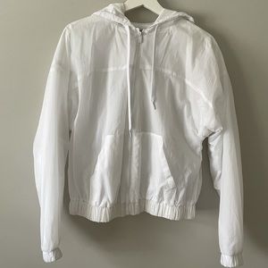 FOREVER 21 ATHLETIC WINDBREAKER/RAIN JACKET